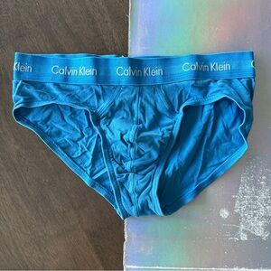 Calvin Klein Men's Blue Underwear size Medium